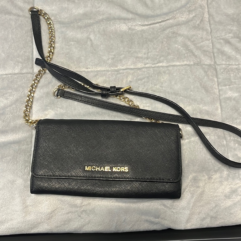 Michael Kors Wallet on a Chain